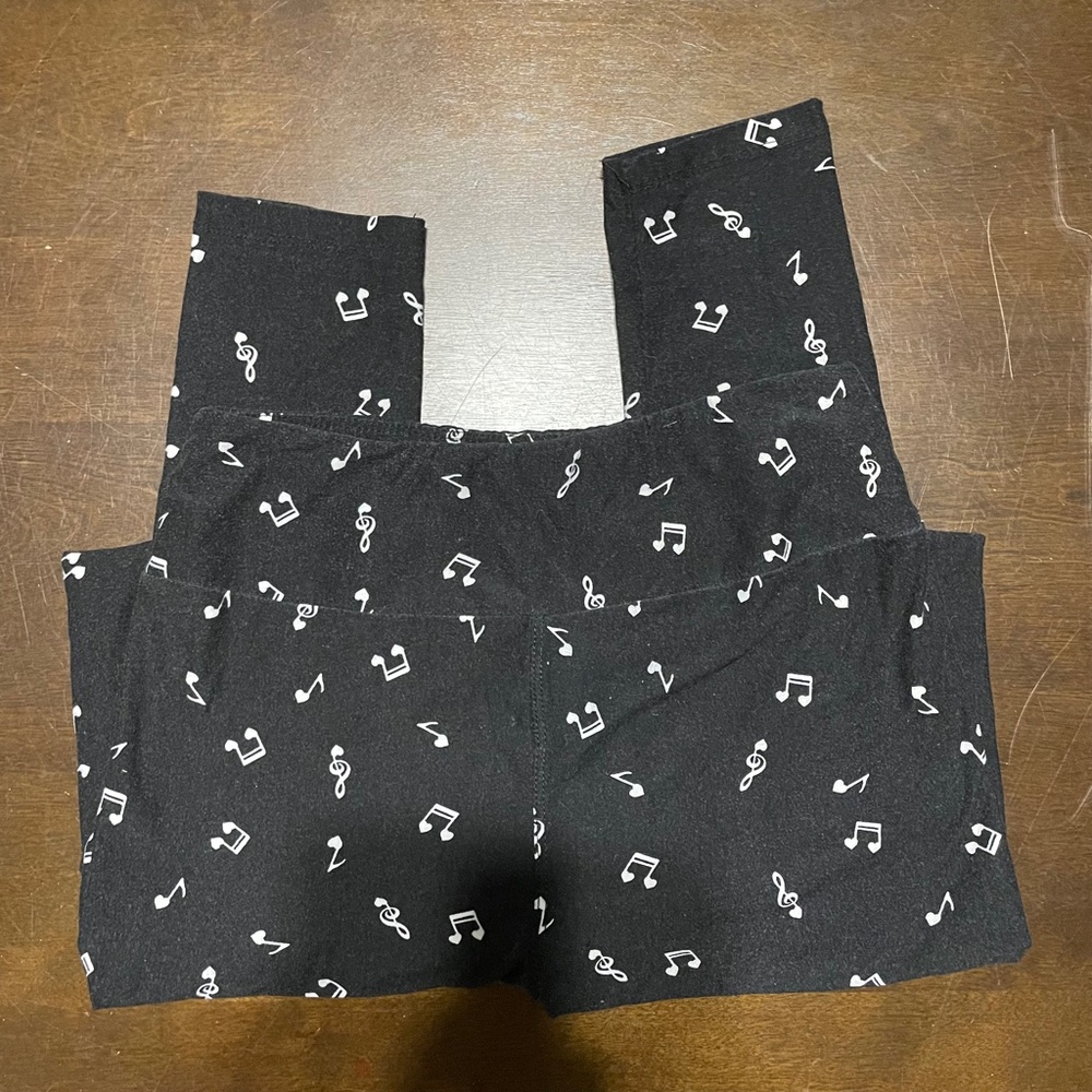 LuLaRoe NWOT OS Leggings #113